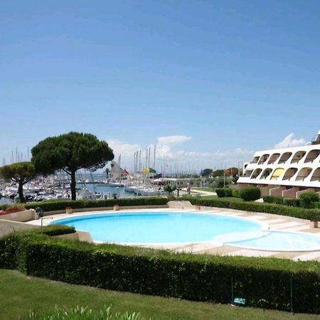 Studio Avec Loggia Entre Port, Plage Et Piscine 르그로뒤후아 외부 사진