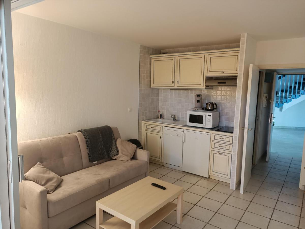 Studio Avec Loggia Entre Port, Plage Et Piscine 르그로뒤후아 외부 사진